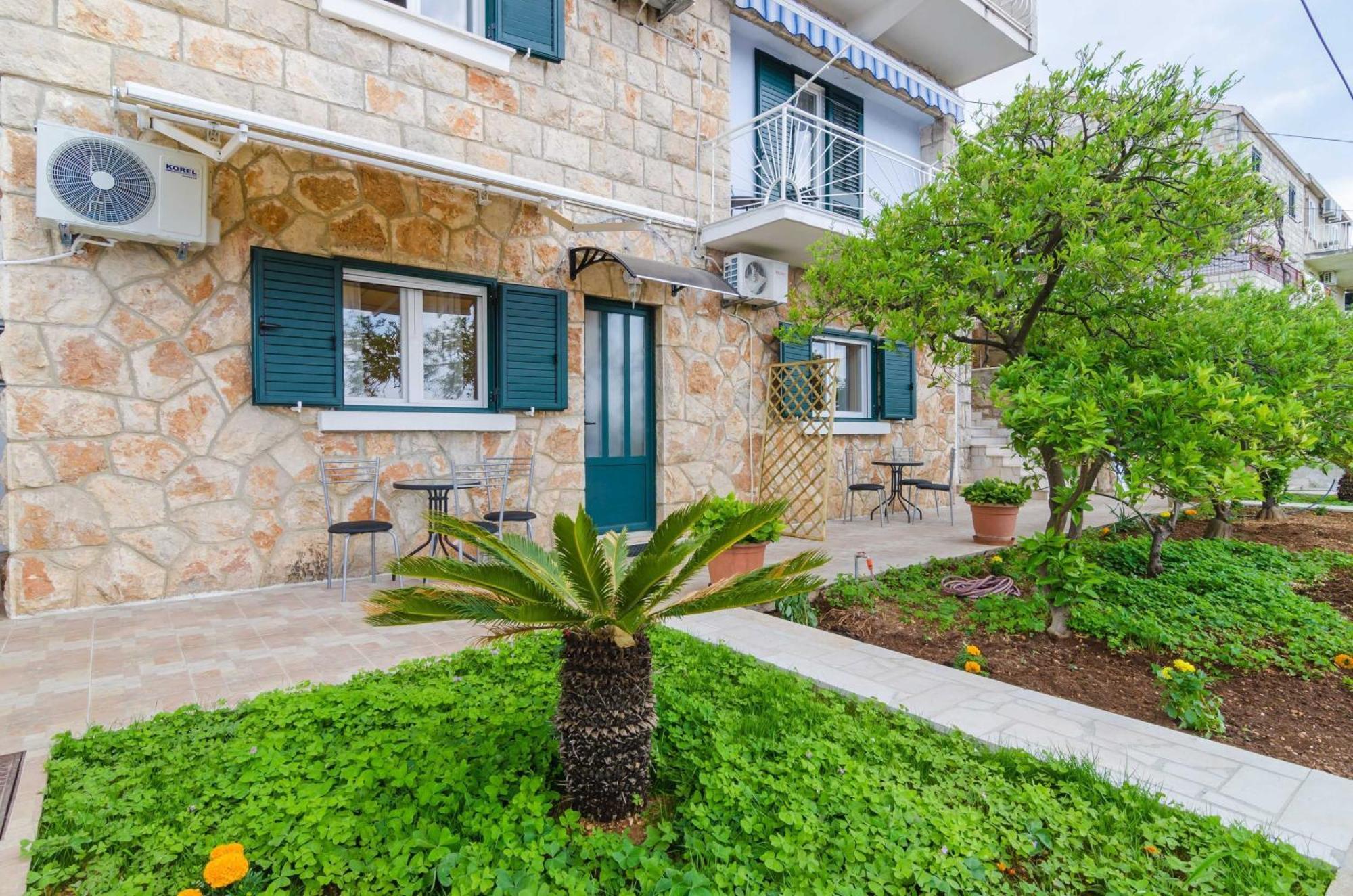 Apartments Lena & Lara Дубровник Екстер'єр фото