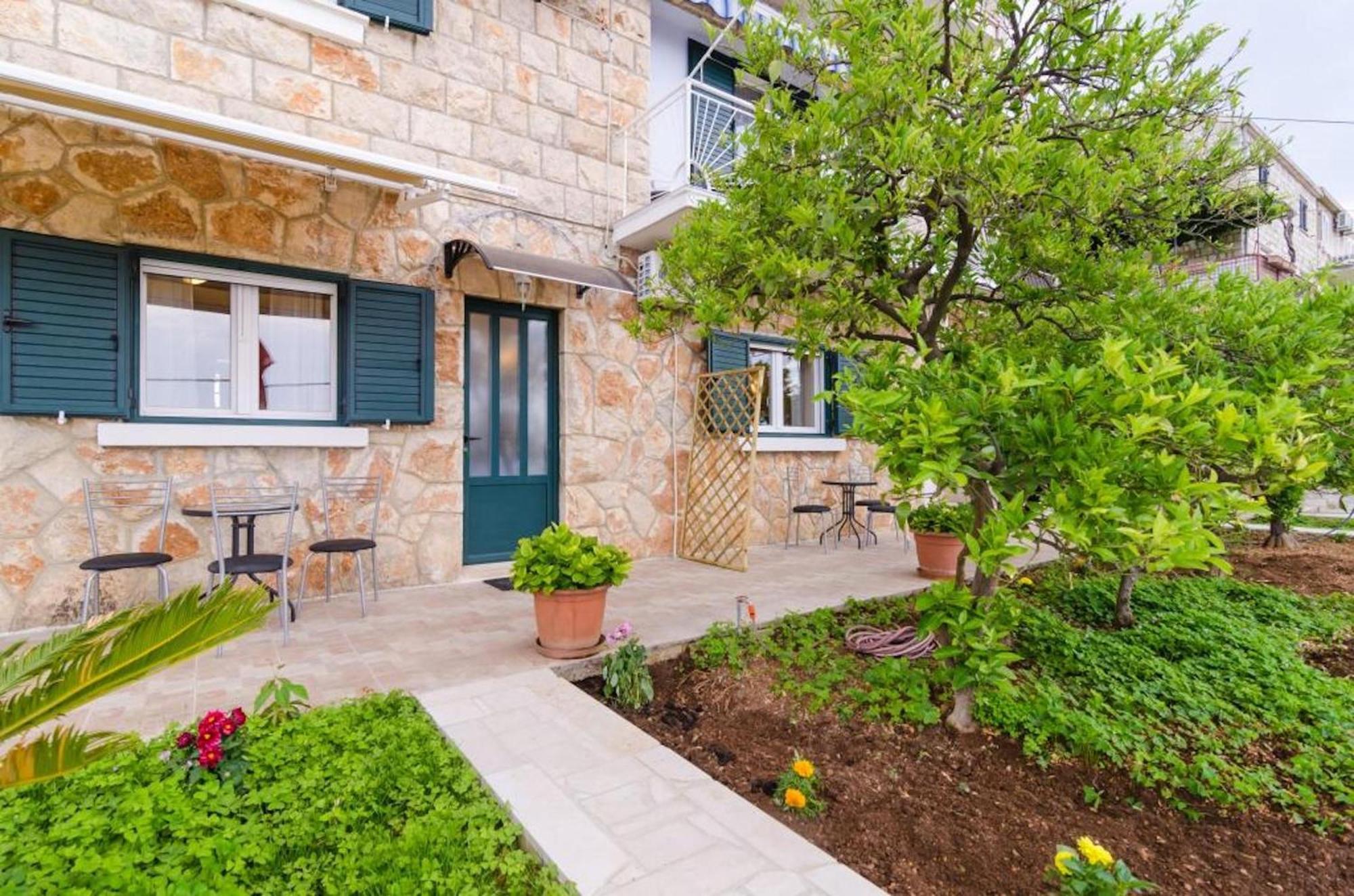 Apartments Lena & Lara Дубровник Екстер'єр фото